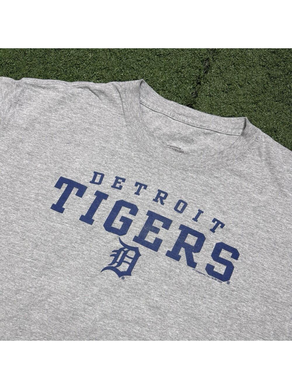Vintage Detroit Tigers 2007 MLB Grapic T-Shirt Men Size XL Y2K Sporty Fan Sports